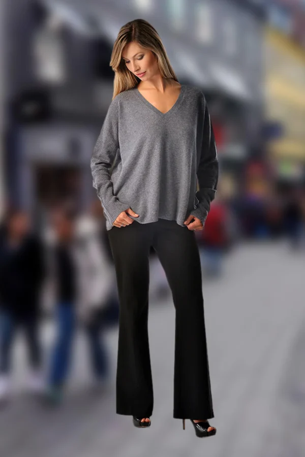 Women’s Pure Cashmere V-Neck Boyfriend Sweater - Cashmere Boutique