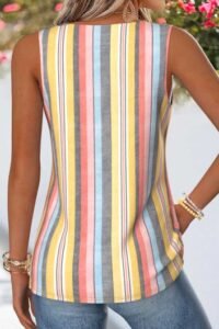 Multi Color Curved Hem Sleeveless V Neck Tank Top